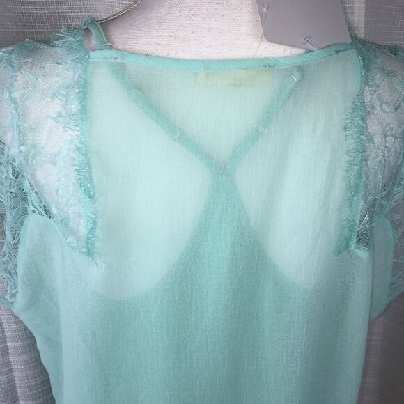 NWT Lace Pullover Top with Cami Pale Green Lightweight - Picture 8 of 10